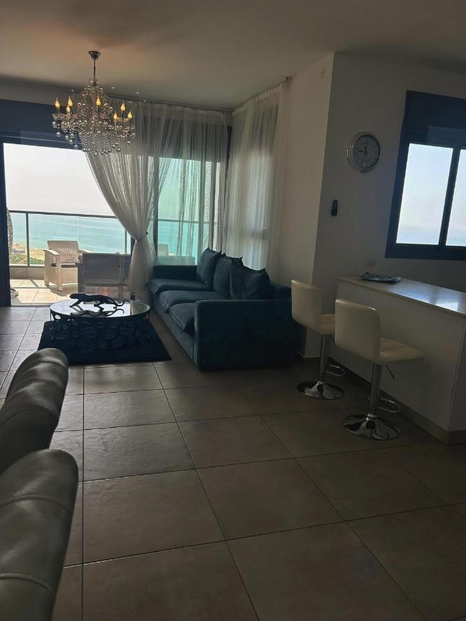 Panorama Apartment " City Garden " Bat Yam Eksteriør billede