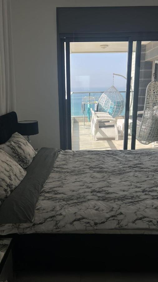 Panorama Apartment " City Garden " Bat Yam Eksteriør billede